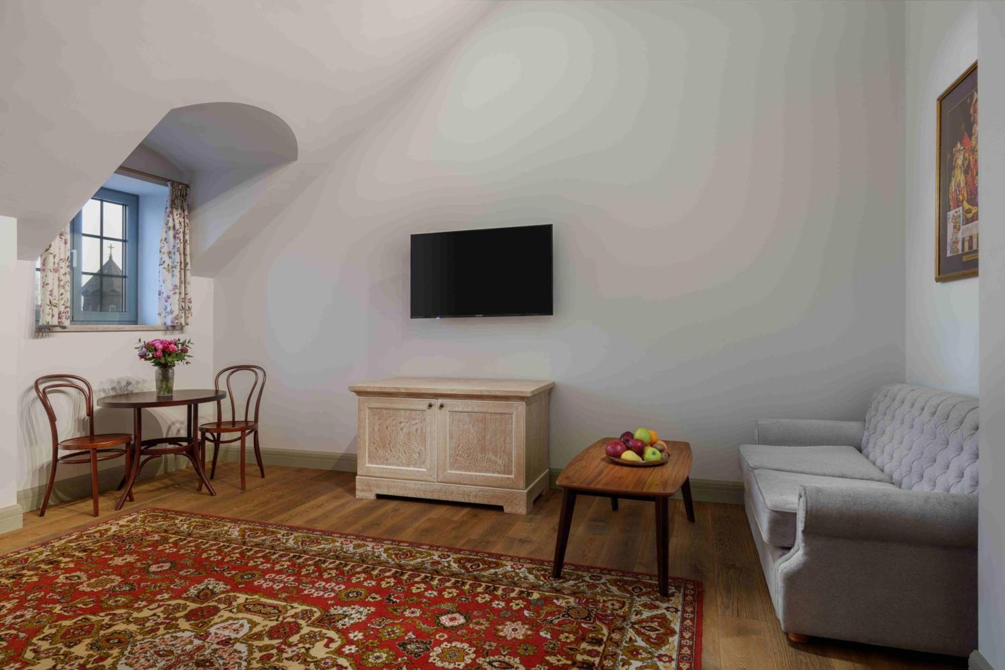 Grand Hotel Gyumri By Apricot Hotels Ngoại thất bức ảnh